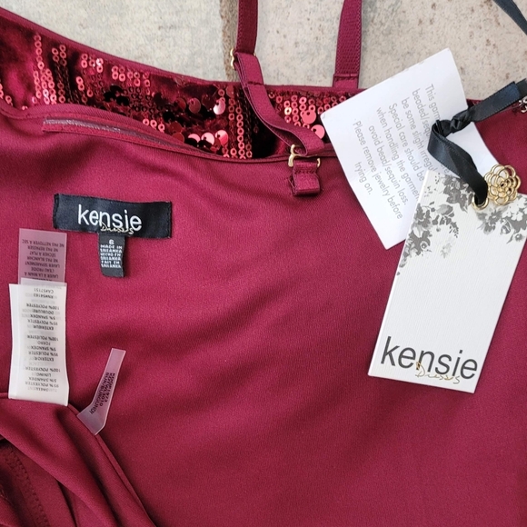 NWT KENSIE Burgundy Velvet Midi Dress sz 6 - Picture 12 of 16